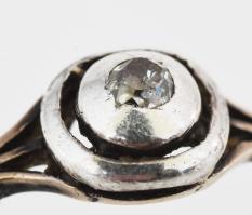 14 K arany (Au) gyűrű, gyémánttal. 0,08 ct. 1,5g m: 60