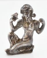 Ezüst (Ag) figura, jelzés nélkül, m: 3,5cm, nettó: 18,5g