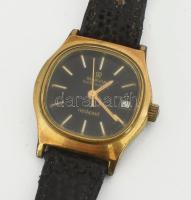 Marvin Newport női karóra, bőr szíjjal. d: 25 mm