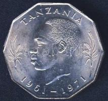 Tanzánia 1971. 5Sh "FAO - 10. függetlenségi évforduló" T:1/2+ ph. Tanúsítvánnyal!