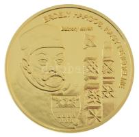 DN "Nemzetünk nagyjai - Báthory István" kétoldalas aranyozott fém emlékérem, kapszulában (35mm) T:PP