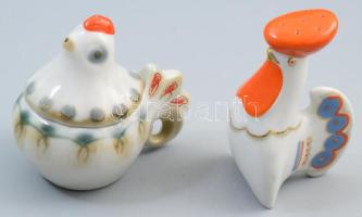 2 darab szovjet tároló, kakas és tyúk alakú, m: 9 cm