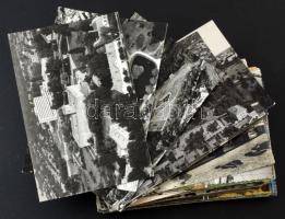 GYULA - Kb. 74 db modern fekete-fehér és színes város képeslap