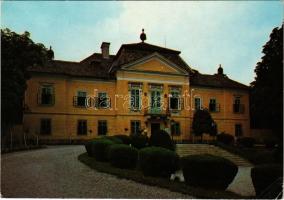 1981 Noszvaj, OKISZ üdülő, kastély. Képzőművészeti Alap Kiadóvállalata (gyűrődések / creases)