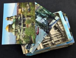 Kb. 200 db MODERN külföldi város képeslap