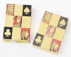 Két pakli francia kártya, eredeti csomagolásában, műanyag tokban