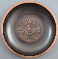 Iparművész dísztál Nap dekorral. Réz. d: 30 cm