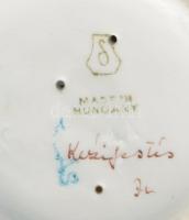 Kőbánya / Drasche porcelán nyuszik ernyő alatt, kézzel festett, jelzett, hibátlan, 5×5,5 cm