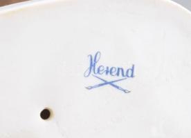 Herendi Hadik huszár, tervező: Kisfaludy Strobl Alajos. Színesen festett porcelán. Kopott. Jelzett (...