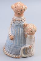 Kiss Roóz Ilona: Anya gyermekével. Jelzés nélkül, m: 19,5 cm