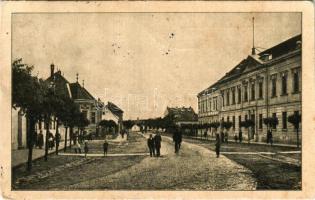 1931 Alsólendva, Alsó-Lendva, Dolnja Lendava; Sodnija. Zalozila Marica Sever / utcakép / street (gyűrődések / creases)