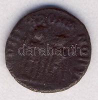 Római Császárság HONORIUS 393-423. Bronzpénz T:3