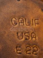 USA dísztál, kis kopással, d: 32,5 cm