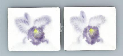 2 darab virágmintás fém tálka, dobozban, 12x10 cm