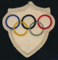 Olimpiai ötkarikás címerpajzs alakú felvarró, cca. XX. század közepe, 7,5x7 cm