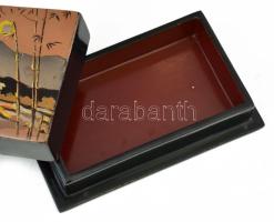 Japán lakkozott fa díszdoboz, 16x10 cm