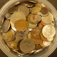 1kg vegyes világpénz T:vegyes