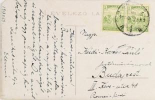 1917 Brassó, Kézdi-Kovács Elemér (1898-1976) festőművész autográf sorai szüleihez, Kézdi-Kovács László (1864-1942) festőművész, műkritikushoz és feleségéhez az I. világháború idején Erdélyből: " Brassó kedves városában ilyedten konstatáltam (...)". Kézdi-Kovács Elemér autográf aláírásával, Brassói képeslapon, kissé sérült.