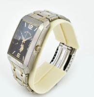 United States Polo Association karóra, kvarc, fém szíjjal, működik, díszdobozban, 4,5x3,5 cm