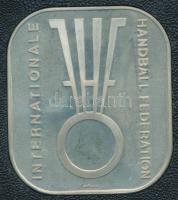 1982. "VIII. Női Kézilabda VB - Magyarország" jelzett Ag emlékplakett eredeti tokban, néme...