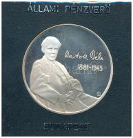 Fülöp Zoltán (1951-2004) 1981. "Bartók Béla 1881-1945 / A kékszakállú herceg vára" jelzett Ag emlékérem piros műbőr tokban, német és angol nyelvű tanúsítvánnyal (20g/0.925/37mm) T:UNC (eredetileg PP)