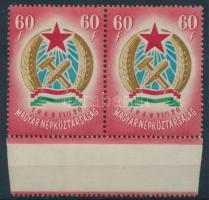 1949 Alkotmány (I.) 60f pár alul ívközéprésszel, mindkét bélyeg makkos vízjellel (12.000) / Mi 1054 Ya pair with factory watermark, gutter below