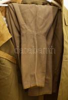 1946M szakszolgálatos (egészségügyi) tiszti szövet zubbony, ezredesi rangjelzéssel (az egyik paroli-...