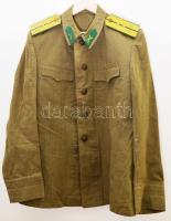 Magyar Néphadsereg, 1950M gyalogostiszti nyári zubbony, századosi rangjelzéssel