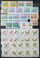 2 db nagyalakú 12 lapos berakó 9 soros vastag fekete lapokkal, az egyik tele modern sorokkal és önál...