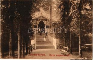 Bártfa, Bártfafürdő, Bardejovské Kúpele, Bardiov, Bardejov; Royal nagyvendéglő, étterem pincérekkel. Divald műintézete (Eperjes) 9-1909./ restaurant with waiters (EK)