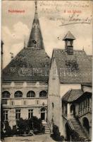 1910 Vajdahunyad, Hunedoara; a vár belseje, udvar, kápolna / castle courtyard, chapel (kis szakadás / small tear)
