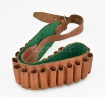Bőr tölténytartó öv, filc kissé sérült. sz: 8 cm