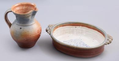 2 darab sómázas kőedény, kancsó m: 17,5 cm, sütőedény 22x29 cm
