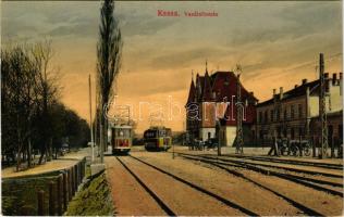 Kassa, Kosice; vasútállomás, villamos / railway station, tram