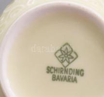 6 darab porcelán reggeliző szett: csésze alátéttel és desszertes tányér. Jelzett, minimális kopással...