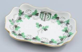 Herendi Petrezselyemlevél mintás kis tálka, jelzett, h: 11 cm