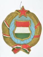 Kommunista műanyag falidísz, sérült, 45x37 cm