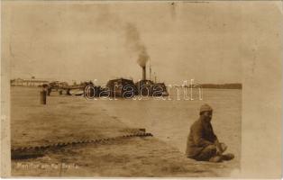 1918 Braila, Monitor am Kai Braila / WWI K.u.K. Kriegsmarine river guard ship in the docks. photo (tiny tear)