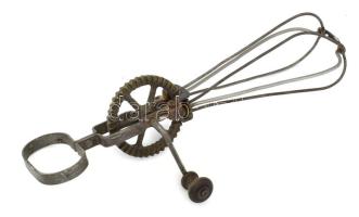 Régi kézi habverő, h: 30 cm