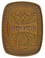 1962. "Országos Magyar Bányászati és Kohászati Egyesület 1892-1962" bronz emlékplakett (86x67mm) T:AU
