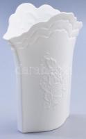 Herendi biszkvit váza, jubileumi mintával, terv: Tamás Ákos. Jelzett, hibátlan, m: 17,5 cm