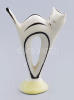 Hollóházi art deco macska. Kézzel festett, jelzett, hibátlan, m: 8 cm