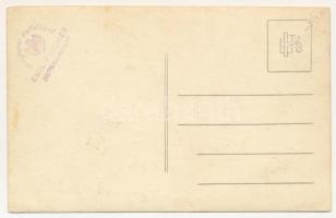 Nagyszeben, Hermannstadt, Sibiu; népviseletbe öltözött férfiak, nők és gyerekek, szoba belső. Emil F...