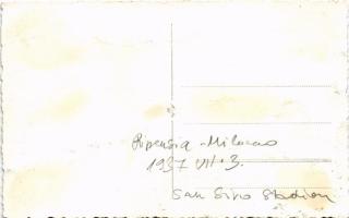 1937 Milano, Milan; a RIPENSIA Temesvár labdarúgó csapat az AC Milan elleni meccsen, a San Siro Stad...