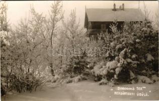 Dobogókő, Rendőrtiszti üdülő télen. photo (fl)