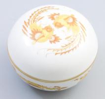 Meissen kakasmintás bonbonier. Jelzett, hibátlan, d: 9 cm