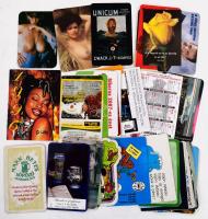 37 db vegyes kártyanaptár, közte 2 erotikus