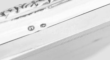 Ezüst (Ag) pudrié. jelzett, bruttó 140 g 8,5x8,5 cm