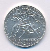 Csehország 1997. 200K Ag "A Cseh Amatőr Atlétikai Szövetség alapításának 100. évfordulója és a legrégebbi 'Běchovice-Praha' verseny megrendezésének 100. évfordulója" emlékérme T:AU Czech Republic 1997. 200 Korun Ag "100th Anniversary of the Foundation of the Czech Amateur Athletic Union and the Holding of the Oldest Race 'Běchovice-Praha'" commemorative coin C:AU Krause KM#28