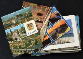 Kb. 100 db MODERN külföldi város képeslap / Cca. 100 MODERN foreign town-view postcards